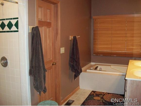 10 Cross Creek Court - Photo 17