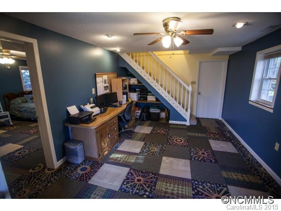 3 Crestview Ct - Photo 17