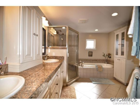 64 Wildwood Forest Lane - Photo 11