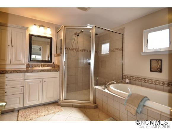 64 Wildwood Forest Lane - Photo 12