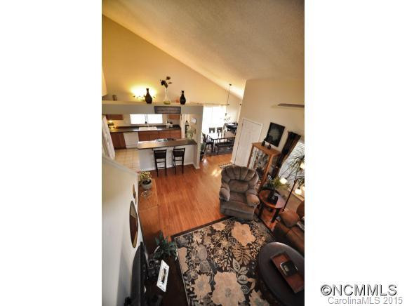 64 Wildwood Forest Lane - Photo 8