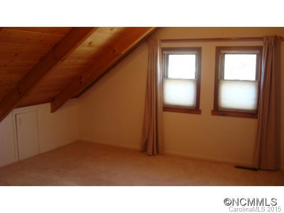 95 HAMPTON ROAD - Photo 10