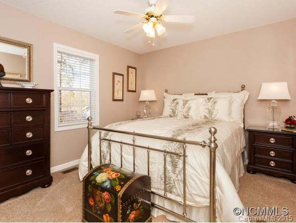 35 Oak Apple Lane - Photo 12