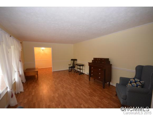 144 Mockingbird Hill Drive - Photo 10