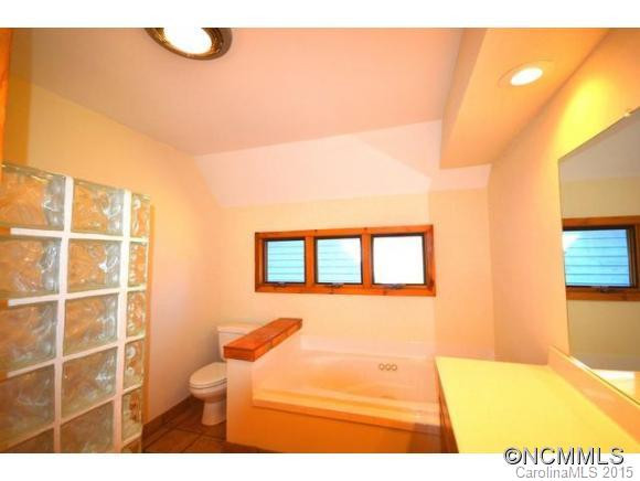 1050 Hunting Country Road - Photo 15