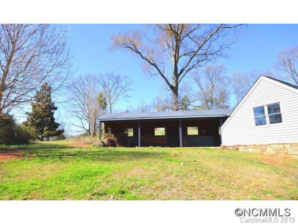 1050 Hunting Country Road - Photo 3