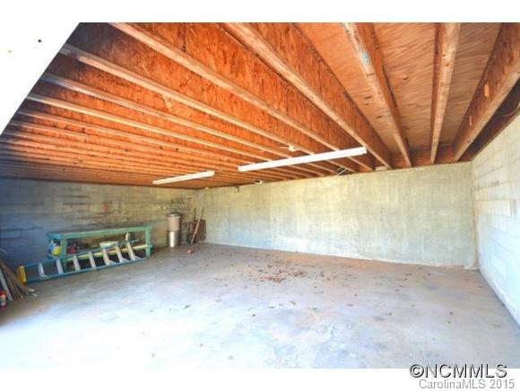 1050 Hunting Country Road - Photo 6