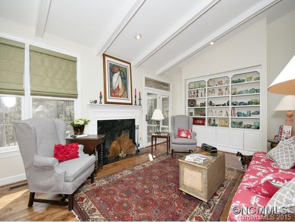 110 SUNNINGDALE DRIVE - Photo 2