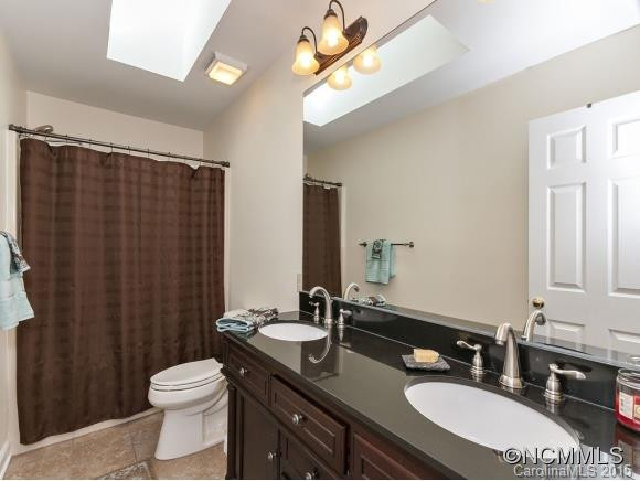 110 SUNNINGDALE DRIVE - Photo 9