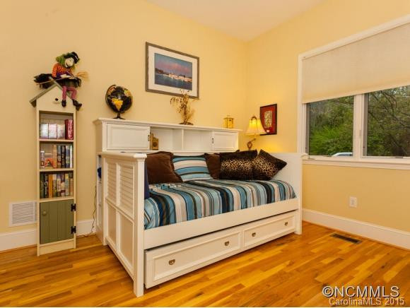 23 Mcintyre Drive - Photo 18
