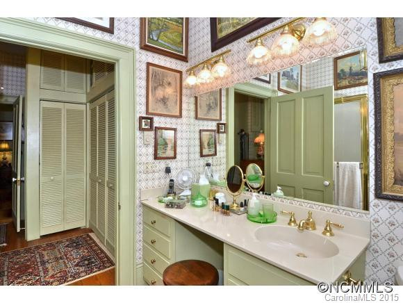 185 Country Club Drive - Photo 11