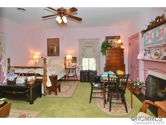 185 Country Club Drive - Photo 14