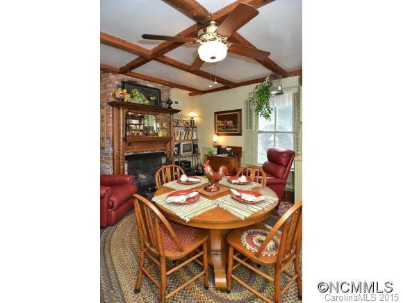 185 Country Club Drive - Photo 9