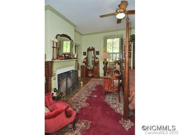 185 Country Club Drive - Photo 10