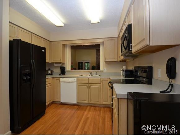 104 WHITE OAK DRIVE - Photo 4