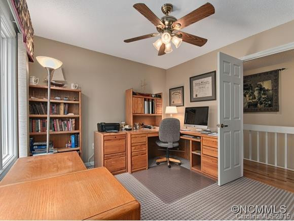 230 MAPLE HILL DRIVE - Photo 16