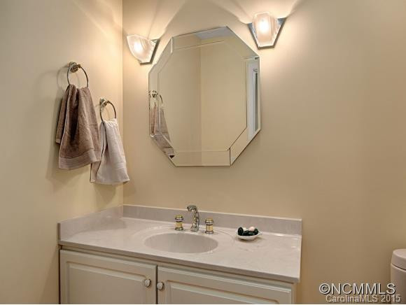230 MAPLE HILL DRIVE - Photo 20
