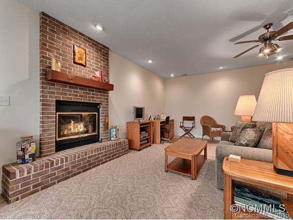 230 MAPLE HILL DRIVE - Photo 21
