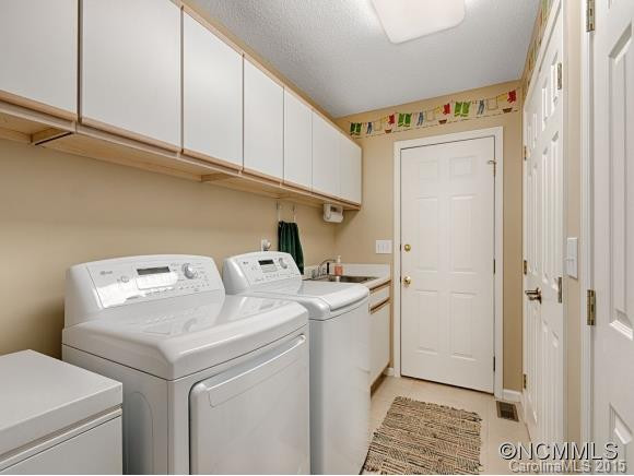 230 MAPLE HILL DRIVE - Photo 23