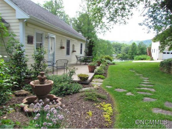 564 Brandon Rd - Photo 2