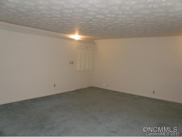 120 Delaware Ave - Photo 16
