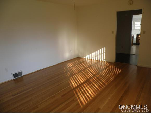 120 Delaware Ave - Photo 9