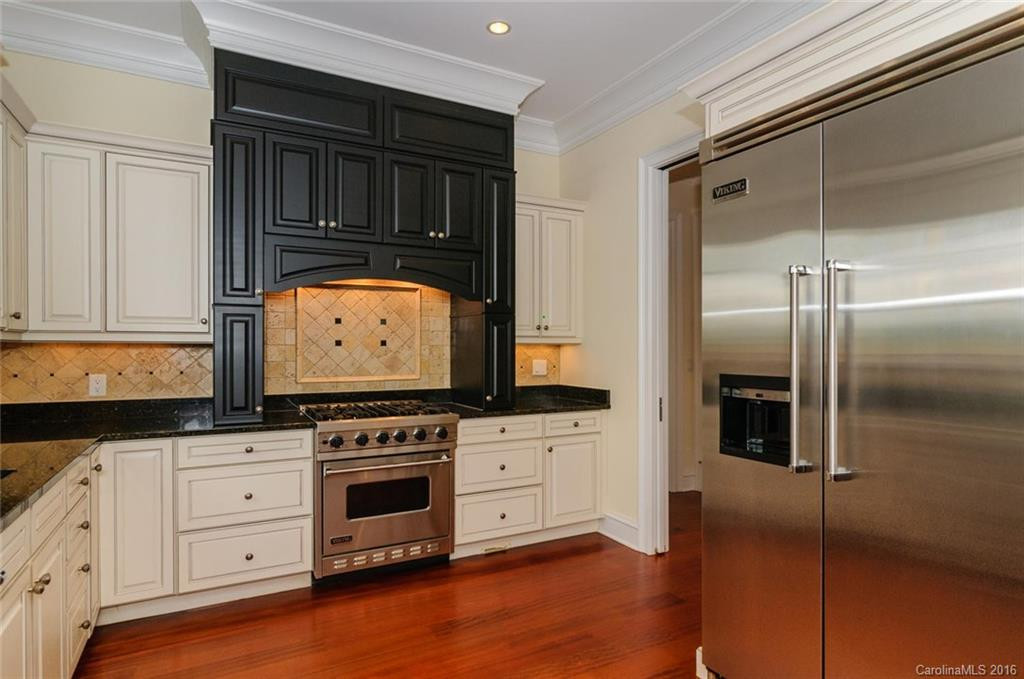 6 Golfside Court - Photo 11