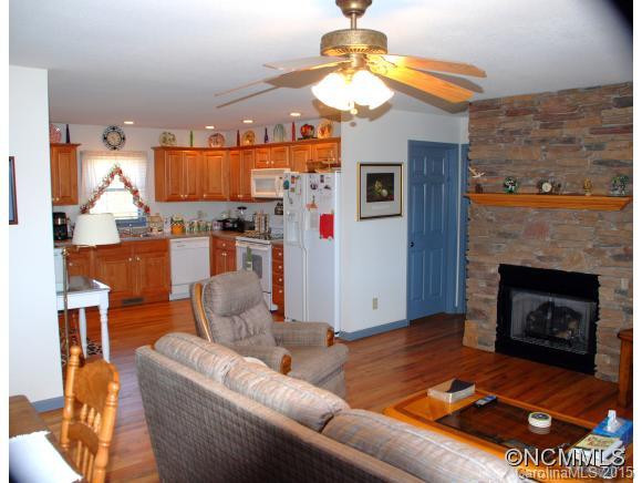 28 Autumn View Drive - Photo 9
