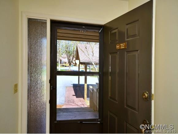 304 LAUREL OAK LANE - Photo 2
