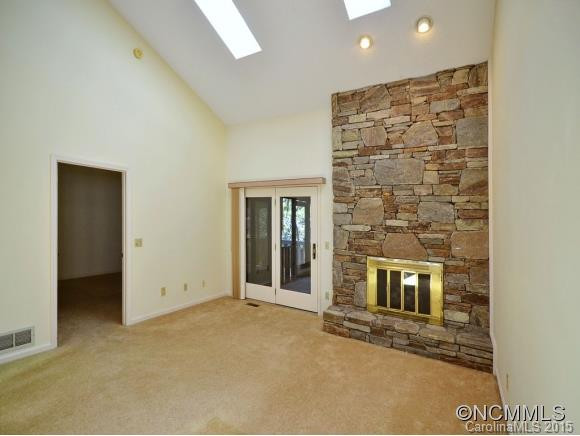 304 LAUREL OAK LANE - Photo 4