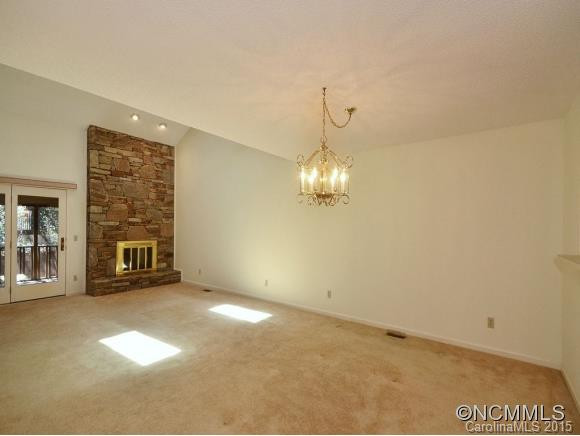 304 LAUREL OAK LANE - Photo 5