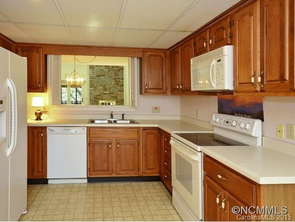 304 LAUREL OAK LANE - Photo 6