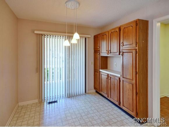 304 LAUREL OAK LANE - Photo 7