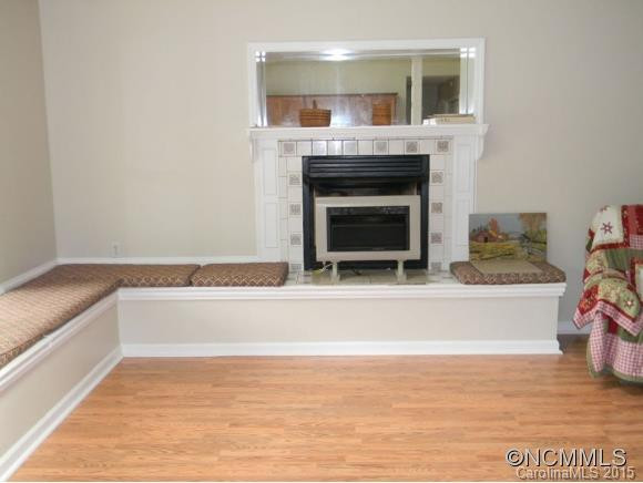 36 WOODMORE DRIVE - Photo 2