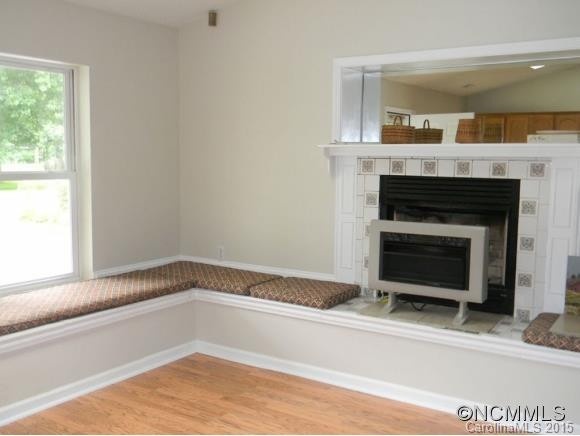 36 WOODMORE DRIVE - Photo 7
