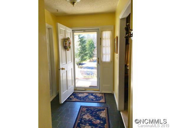 144 Timberlane Drive - Photo 2