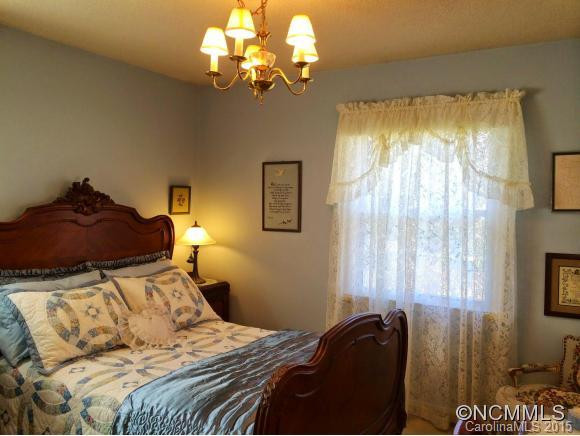 144 Timberlane Drive - Photo 9