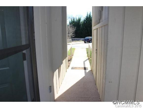 705 Abbey Circle Unit G-5 - Photo 18
