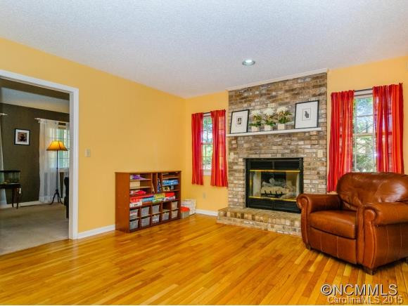 512 Saddleback Ct. - Photo 12