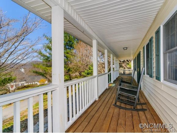 512 Saddleback Ct. - Photo 3