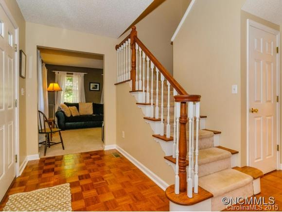512 Saddleback Ct. - Photo 5