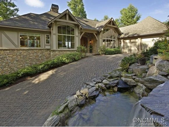 40 Falls Lane