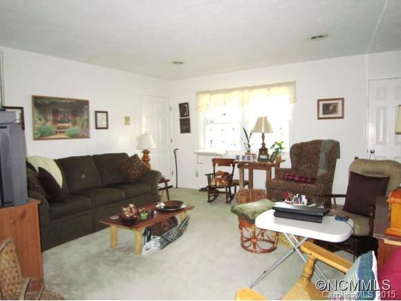102 Falling Waters Road, Unit 3 - Photo 2