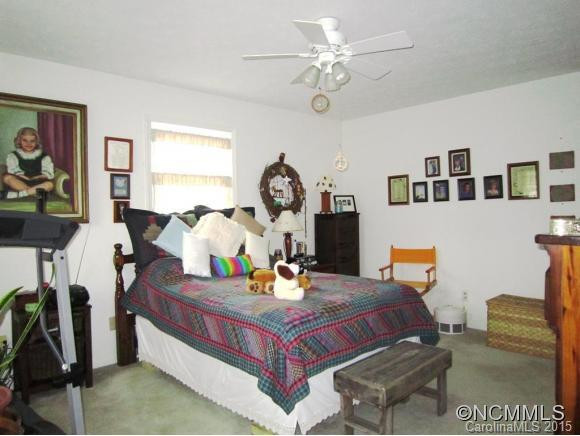102 Falling Waters Road, Unit 3 - Photo 11