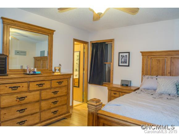 4 ELLA LANE - Photo 8
