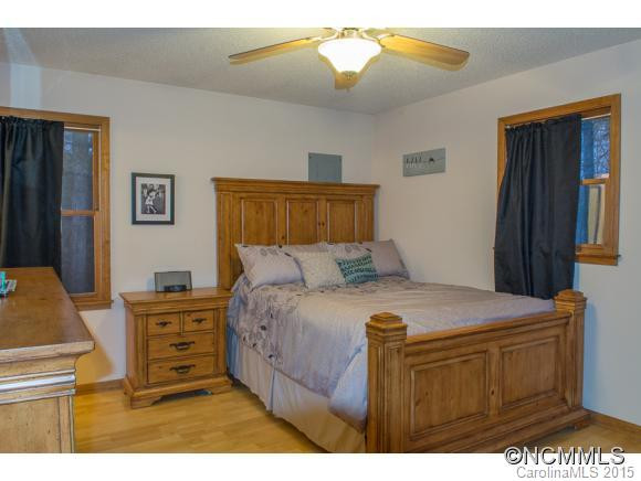 4 ELLA LANE - Photo 9