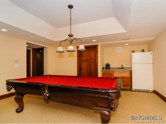 140 McElrath - Photo 19