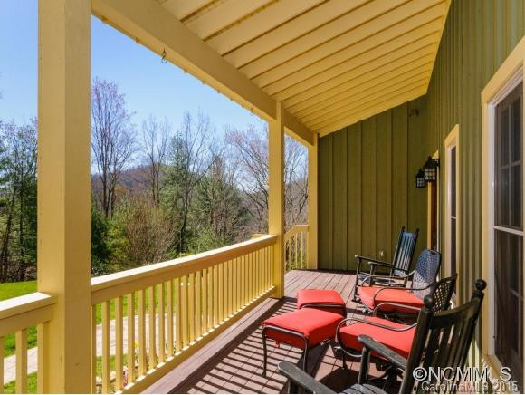 140 McElrath - Photo 23