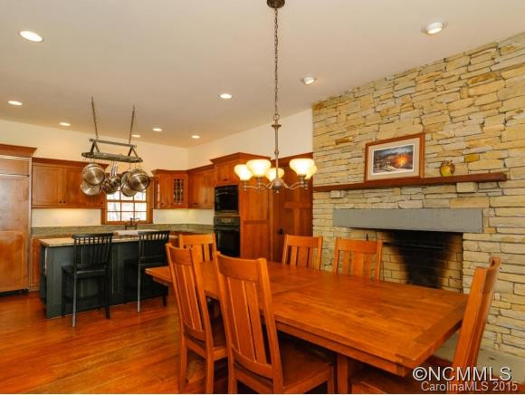 140 McElrath - Photo 5