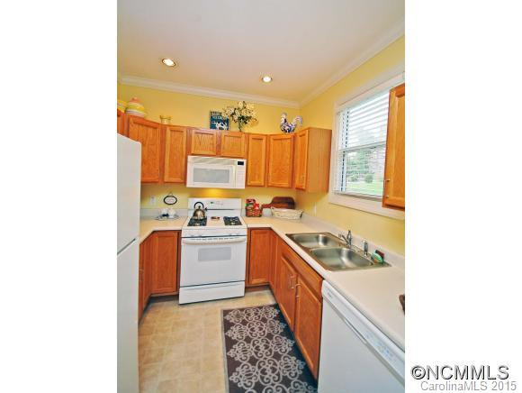 35 Waterlily Drive - Photo 14